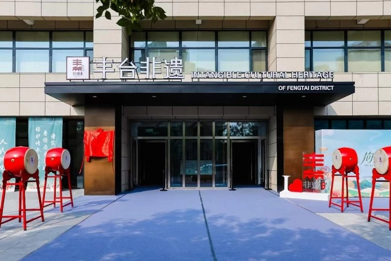 与AI机器人智能对话 体验非遗版“清明上河图”(图2) 与AI机器人智能对话 体验非遗版“清明上河图”(图2)