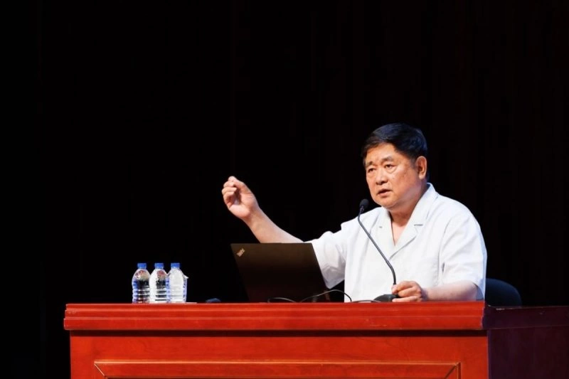 单霁翔:讲好中国故事 传播中华传统文化(图3) 单霁翔:讲好中国故事 传播中华传统文化(图3)