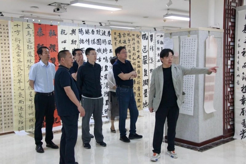 “致中和,书中轴”2024北京中轴线文创大赛书法赛道终评圆满结束(图9) “致中和,书中轴”2024北京中轴线文创大赛书法赛道终评圆满结束(图9)