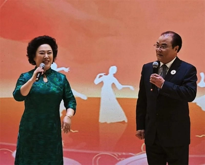 老艺术家文化志愿服务工程首个文化传承办公室在雄安新区揭牌成立(图9) 老艺术家文化志愿服务工程首个文化传承办公室在雄安新区揭牌成立(图9)