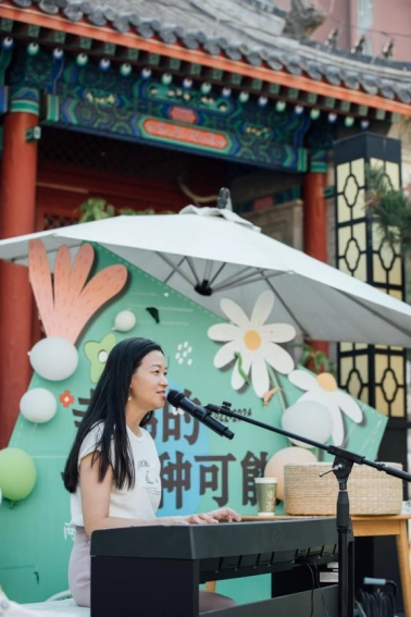 “首届邻里生活节”:古寺变身共创家园 邻里齐聚互动庆生(图6) “首届邻里生活节”:古寺变身共创家园 邻里齐聚互动庆生(图6)