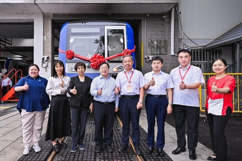 助力北京中轴线历史文化传播,北京中轴线地铁2号线专列上线运营(图3) 助力北京中轴线历史文化传播,北京中轴线地铁2号线专列上线运营(图3)