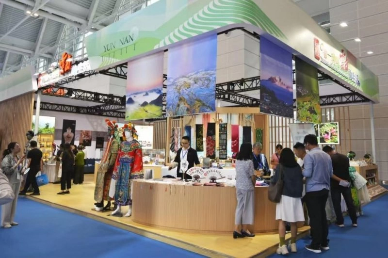 “有一种叫云南的生活”展区璀璨亮相2024中国文化旅游产业博览会(图2) “有一种叫云南的生活”展区璀璨亮相2024中国文化旅游产业博览会(图2)