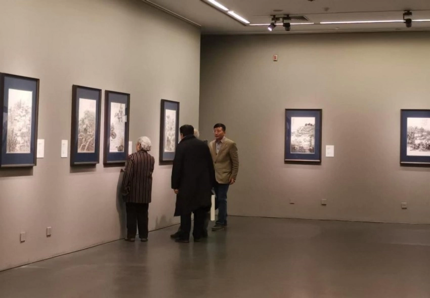 北京画院美术馆:“回归自然 独抒灵性——陈危冰田园诗意画展(图3) 北京画院美术馆:回归自然 独抒灵性——陈危冰田园诗意画展(图3)