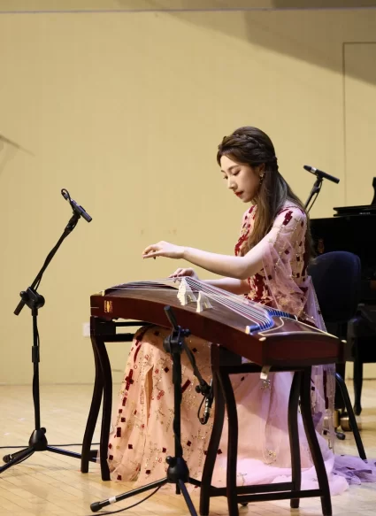 醉是云梦流水间——崔杉当代古筝作品音乐会成功上演(图4) 醉是云梦流水间——崔杉当代古筝作品音乐会成功上演(图4)