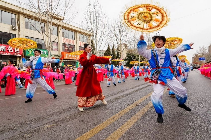 有一种社火叫“河津社火”(图3) 有一种社火叫“河津社火”(图3)