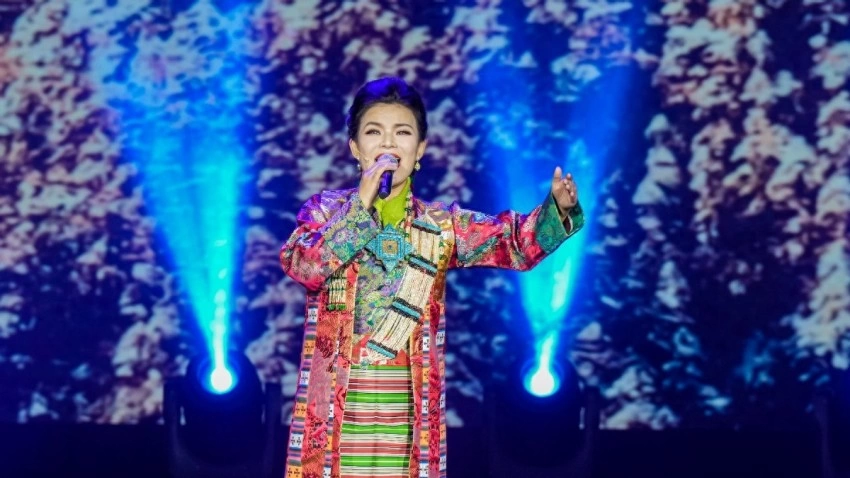 横跨4000公里的文化壮游——“歌从高原来”藏黔鲁山海共鸣歌会在青岛圆满落幕(图1) 横跨4000公里的文化壮游——“歌从高原来”藏黔鲁山海共鸣歌会在青岛圆满落幕(图1)