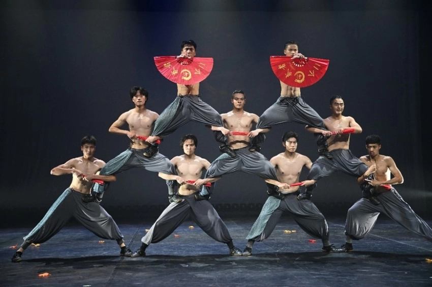 成家班-龙韵武艺团:以武载道,构建中华文化新时代传播的立体范式(图7) 成家班-龙韵武艺团:以武载道,构建中华文化新时代传播的立体范式(图7)