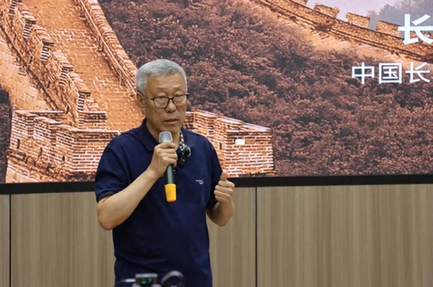 “何以长城——认识长城历史价值及新时代意义”主题讲座延庆开讲(图1) “何以长城——认识长城历史价值及新时代意义”主题讲座延庆开讲(图1)