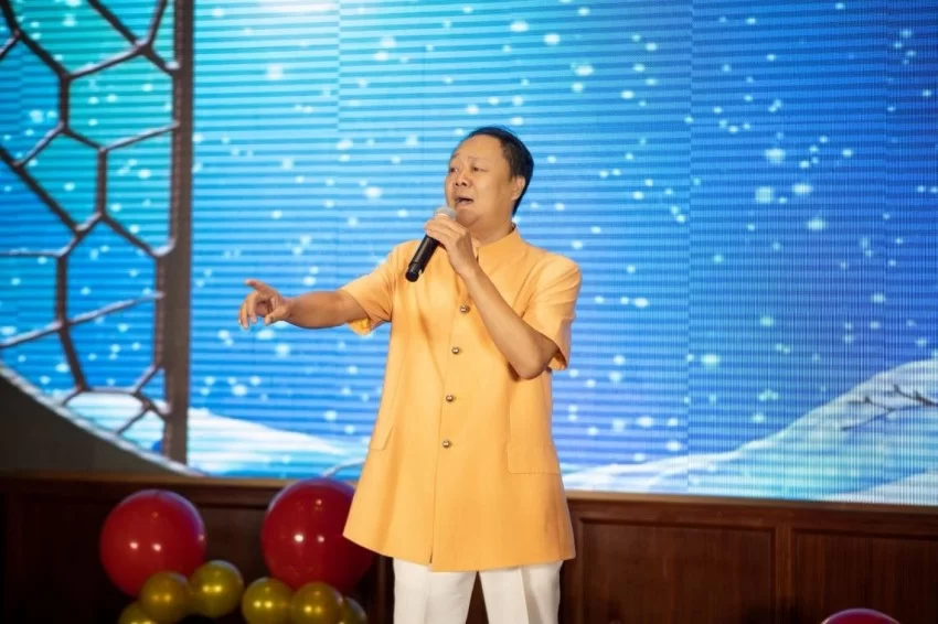 庆国庆 迎仲秋“香玉剧社”率梨园群星共同举办尊师助老茶话会(图7) 庆国庆 迎仲秋“香玉剧社”率梨园群星共同举办尊师助老茶话会(图7)