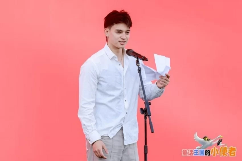 中丹童趣艺术共创“童话王国的小使者”系列活动在京启动(图3) 中丹童趣艺术共创“童话王国的小使者”系列活动在京启动(图3)
