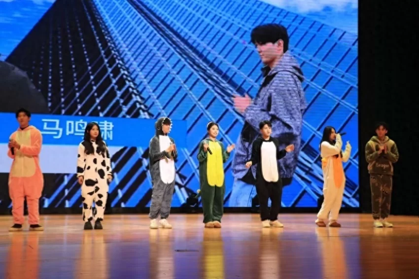 “旅游之夜”闪耀南宁师大校园