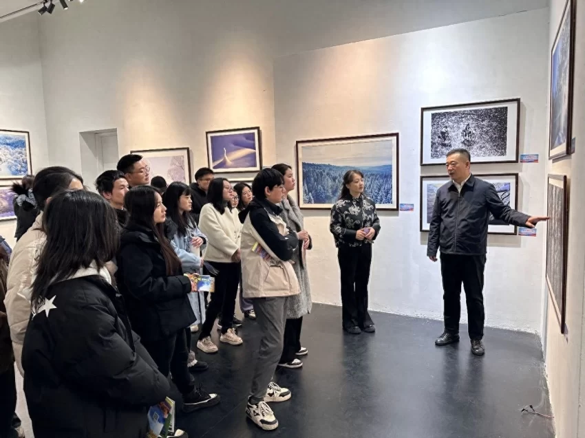 林海雪韵映山城 南北文旅谱新篇——“大美伊春·魅力丰林”冬季风光摄影作