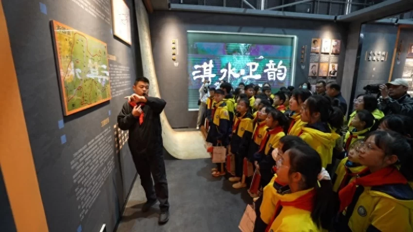 鹤壁淇滨区:淇水遗韵焕新彩 非遗传承谱新篇(图1) 鹤壁淇滨区:淇水遗韵焕新彩 非遗传承谱新篇(图1)
