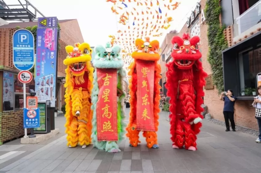 798南门——慢生活商业街区打造沉浸式艺术夜(图7) 798南门——慢生活商业街区打造沉浸式艺术夜(图7)