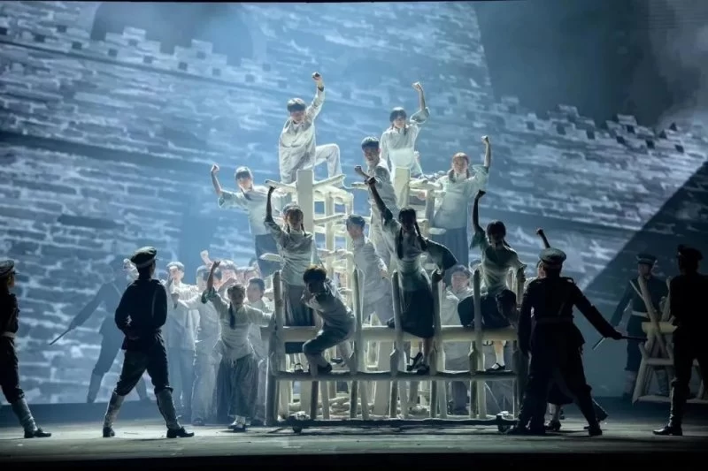 浙江音乐学院:师生深情演绎《红船》,让党史学习教育直抵心灵(图3) 浙江音乐学院:师生深情演绎《红船》,让党史学习教育直抵心灵(图3)