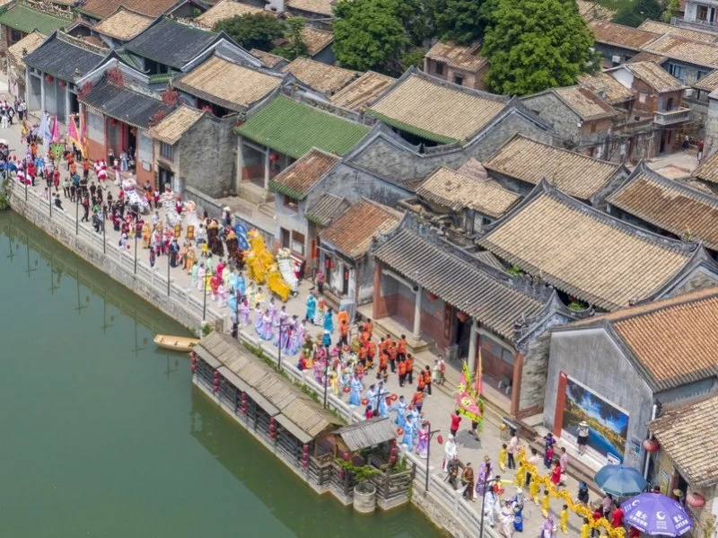 八百年南社古村迎客近3万,假期“古村游+非遗”受热捧