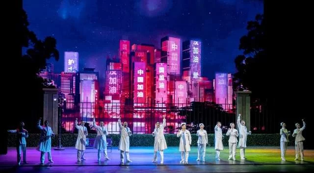 抗疫题材民族歌剧《天使日记》在国家大剧院上演(图3) 抗疫题材民族歌剧《天使日记》在国家大剧院上演(图3)