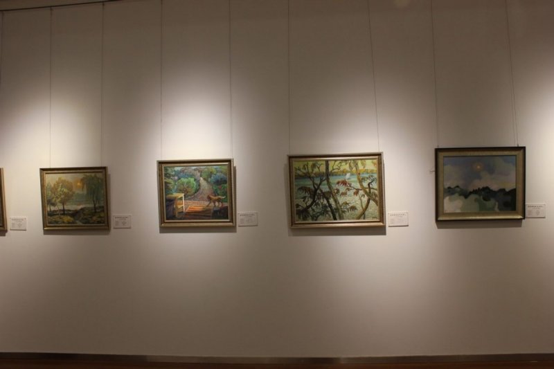 “聚焦经典 盛世丹青”——侯业油画作品展在北京炎黄艺术馆隆重展出(图10) “聚焦经典 盛世丹青”——侯业油画作品展在北京炎黄艺术馆隆重展出(图10)