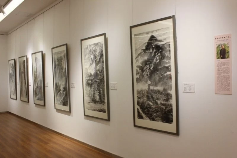 聚焦经典 盛世丹青——郑毓宁国画作品展在北京炎黄艺术馆隆重展出(图4) 聚焦经典 盛世丹青——郑毓宁国画作品展在北京炎黄艺术馆隆重展出(图4)
